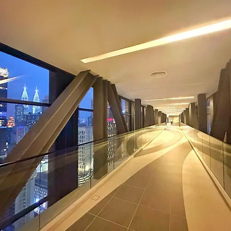 Axon Residence By Leo Suites-2